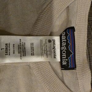 Patagonia Womens Cream Cardigan